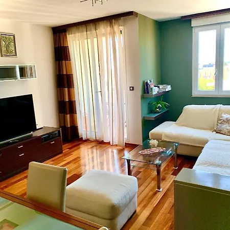 Excellent Apartment Split